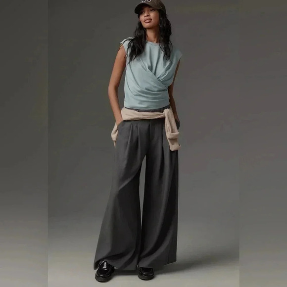 Anthropologie Baum und Pferdgarten Jasrah Top with decorative gems - Size XSmall - Picture 2 of 12